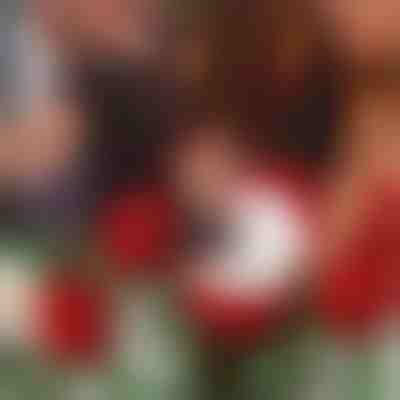 1ks zamatová krabička na prsteň v tvare kvetiny | ROSABOX